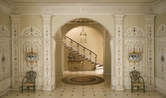 A Georgian entrance hall ca 1775 (from The Thorne Miniature Room Collection)